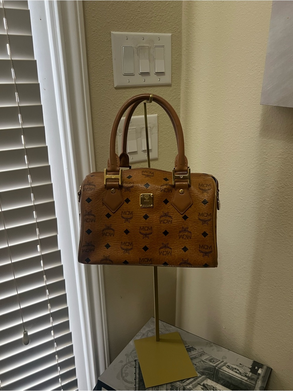 MCM Boston no crossbody strap